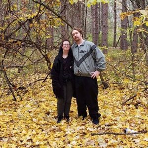 Meet your Posher, Caitlin